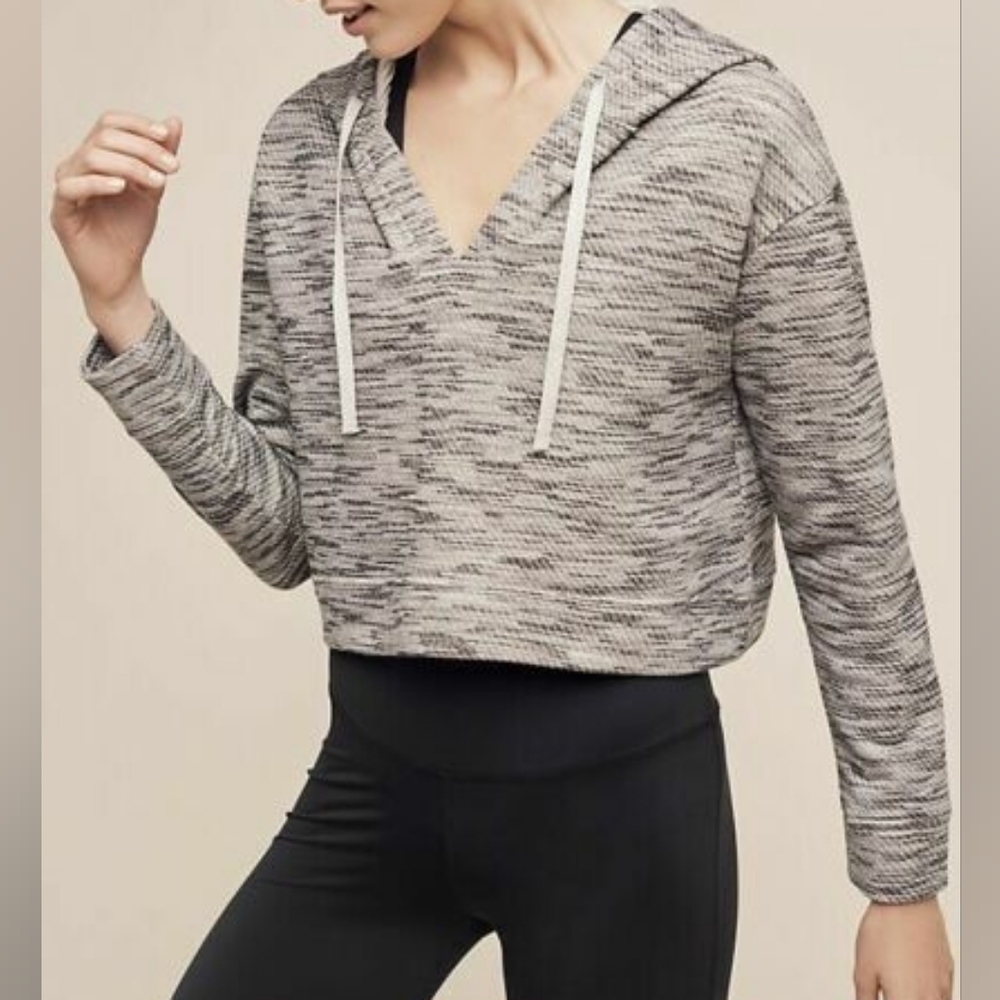 ANTHROPOLOGIE cropped hoodie size S